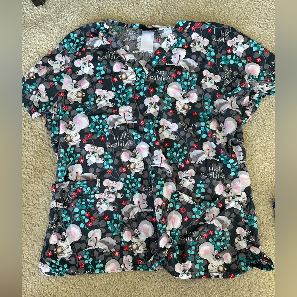 Scrub top